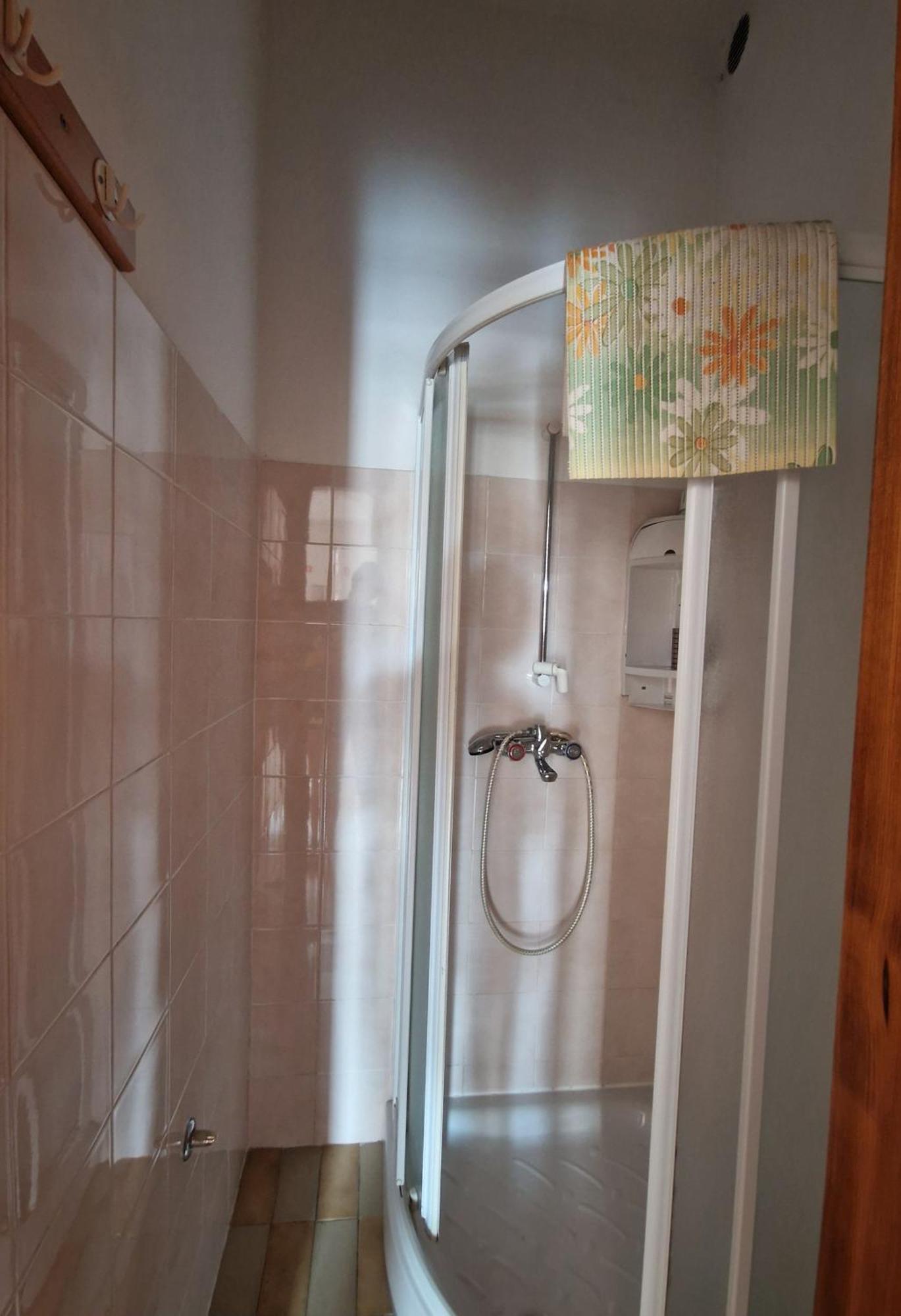 Apartma In Soba Vipavski Kriz Ajdovščina Oda fotoğraf