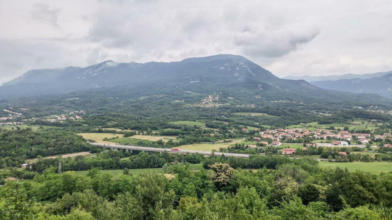 Apartma In Soba Vipavski Kriz Ajdovščina Dış mekan fotoğraf